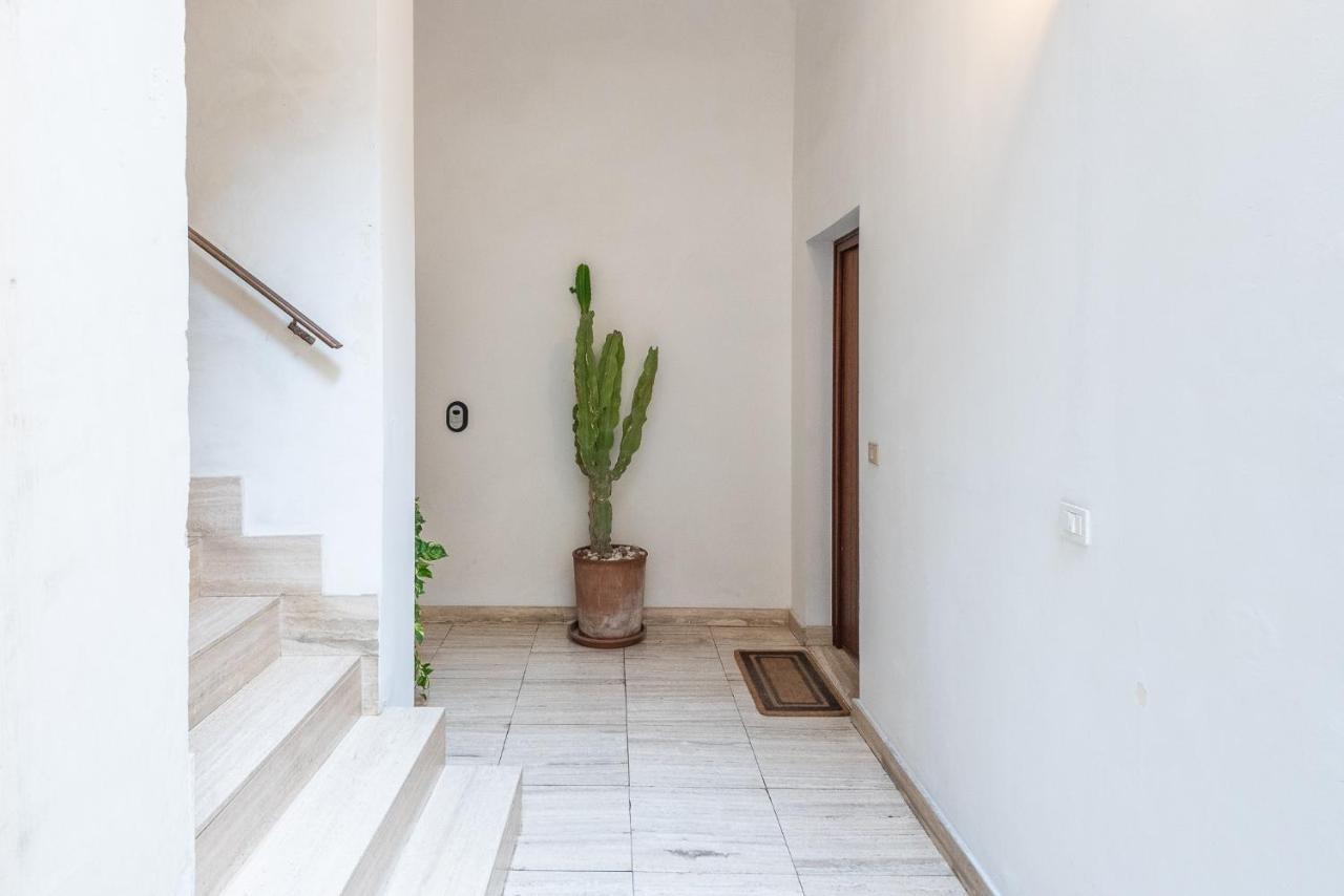 Rubichi 6 - Old Town Apartment Sit Lecce Eksteriør bilde
