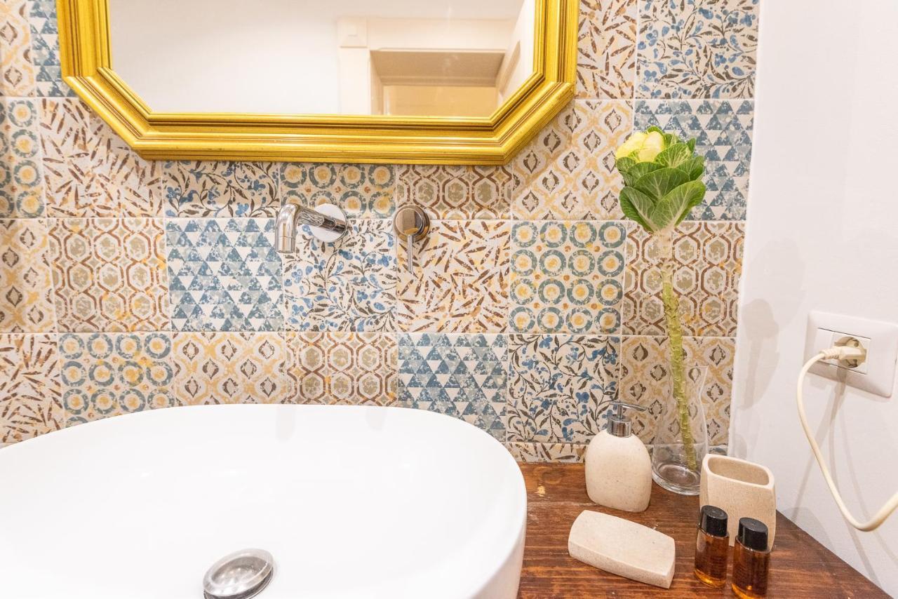 Rubichi 6 - Old Town Apartment Sit Lecce Eksteriør bilde